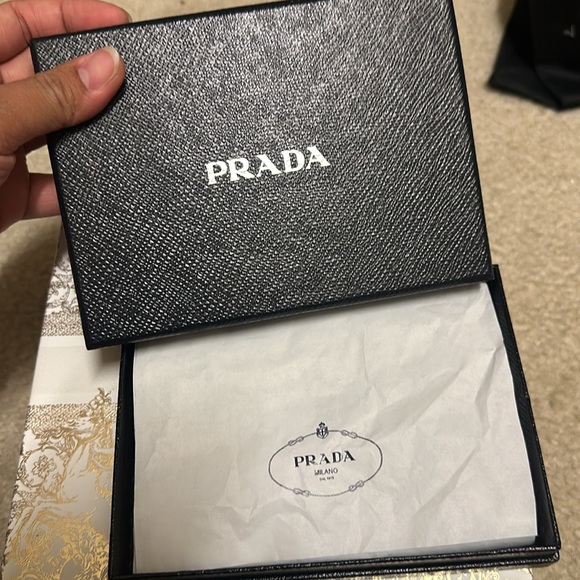 New! Prada passport holder - Picture 2 of 6